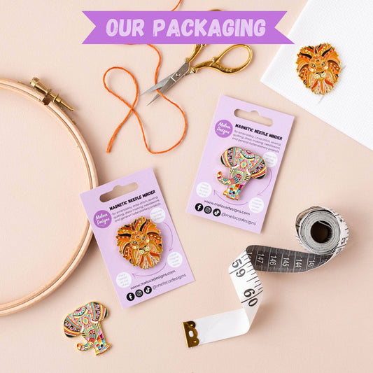 Mandala Otter Needle Minder