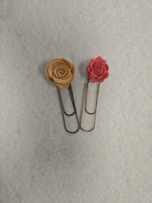 Rolled rose bookmark kit