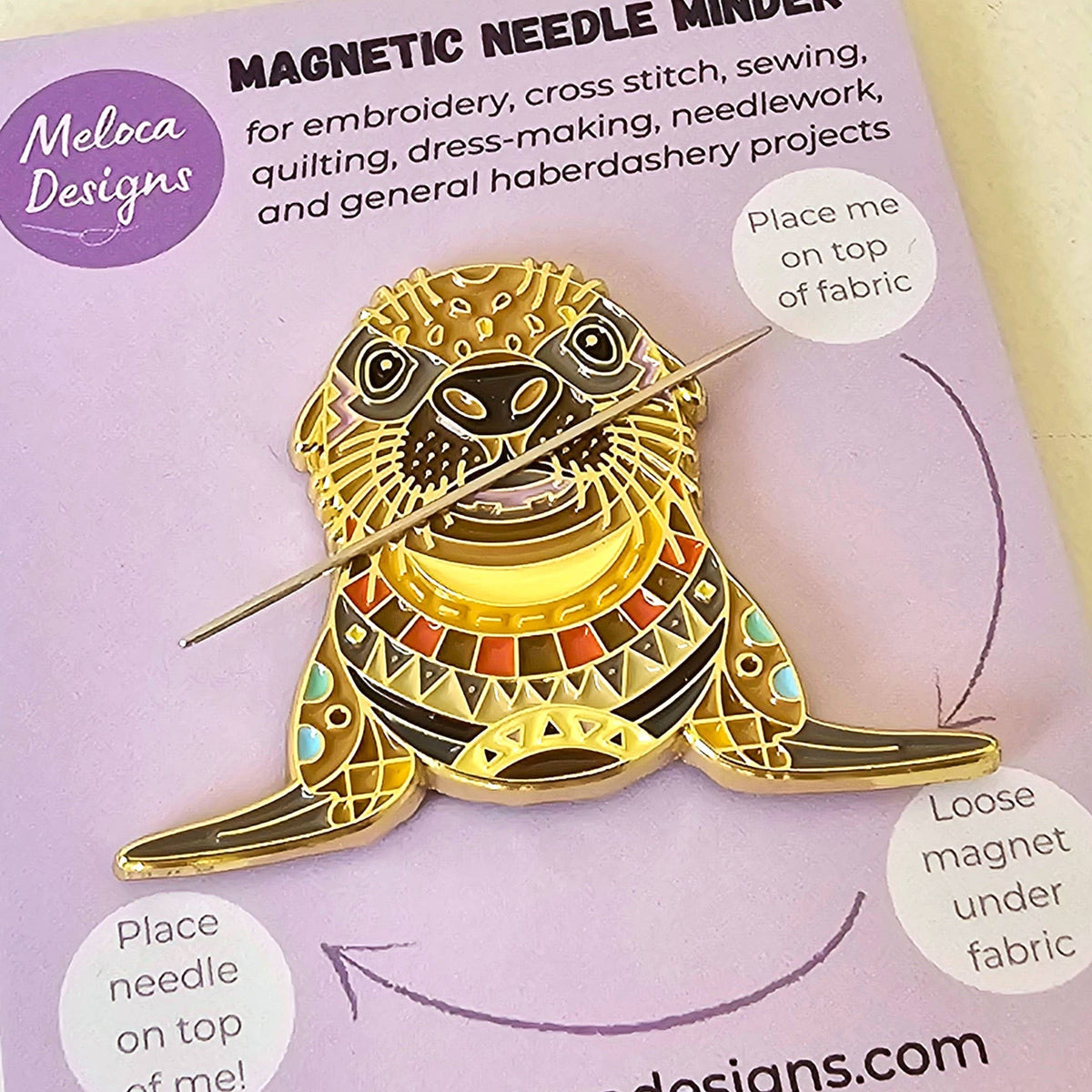 Mandala Sea Lion Magnetic Needle Minder for Embroidery