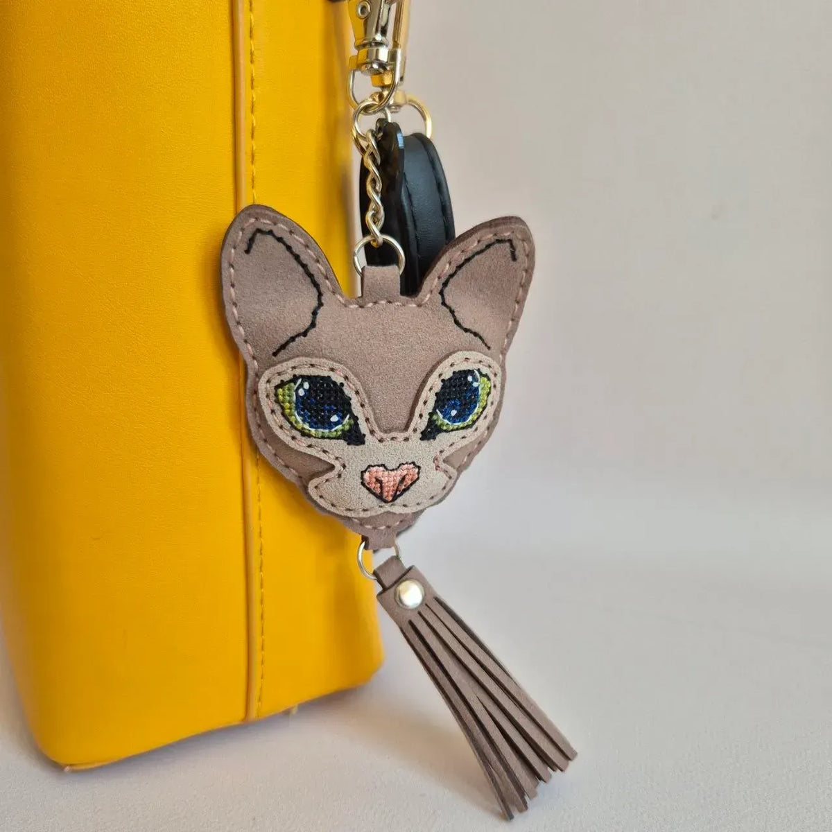 Cute Kitty - Bead Embroidery kit on faux leather