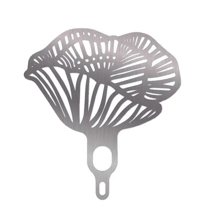 Kiriki Press Needle Threaders