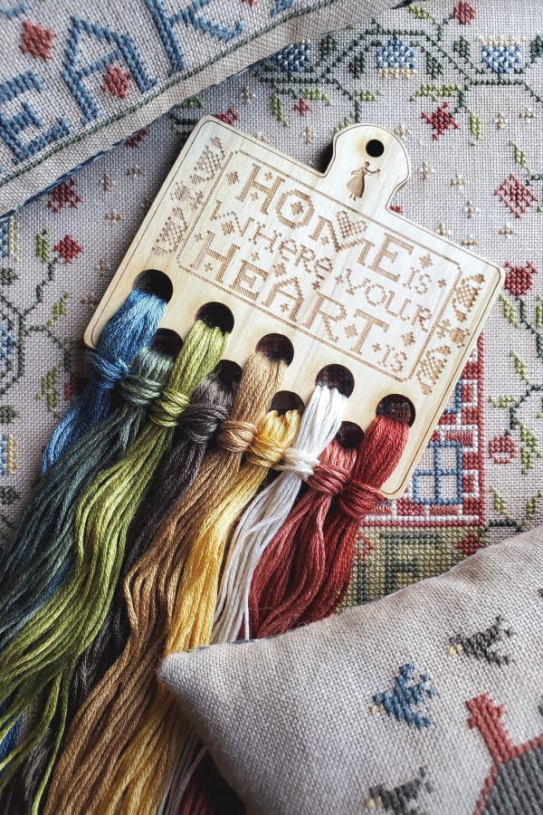 Home Thread Board – The Crafty Ewe