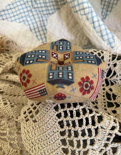 Land That I Love Biscornu Book